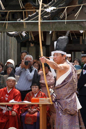 4月16日　古式弓道大的神事