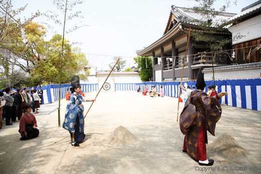 4月16日　古式弓道大的神事